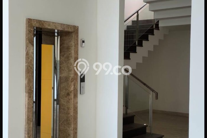 Disewakan! Rumah 3 Kamar Tidur &
3 Kamar Mandi di Golf Island, Jakarta Utara Disewakan! Rumah 3 Kamar Tidur &
3 Kamar Mandi di Golf Island, Jakarta Utara