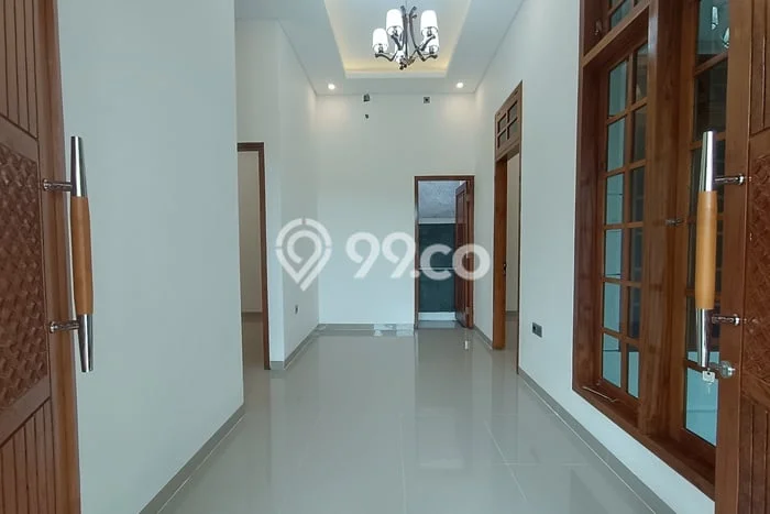 Disewakan! Rumah 3 Kamar Tidur &
2 Kamar Mandi di Singapadu, Gianyar Disewakan! Rumah 3 Kamar Tidur &
2 Kamar Mandi di Singapadu, Gianyar