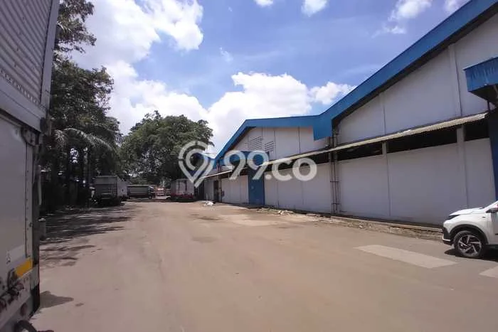 Gudang di Cibitung, Luas 2820m², Disewakan, Area Bisnis, Siap Usaha Gudang di Cibitung, Luas 2820m², Disewakan, Area Bisnis, Siap Usaha
