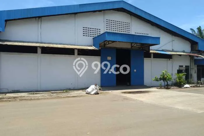 Gudang di Cibitung, Luas 2820m², Disewakan, Area Bisnis, Siap Usaha Gudang di Cibitung, Luas 2820m², Disewakan, Area Bisnis, Siap Usaha