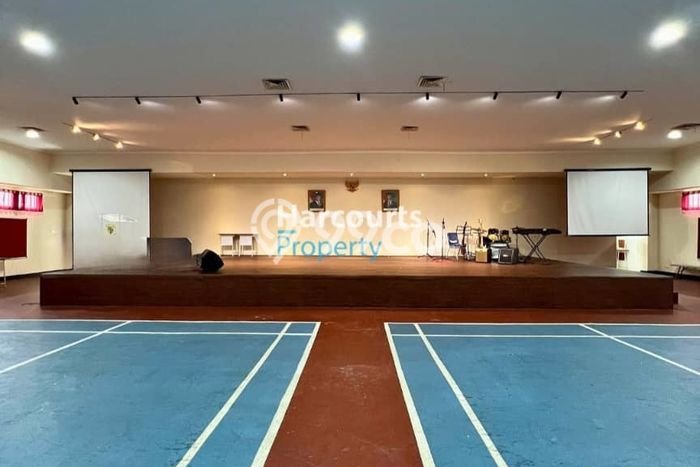 Unit Komersial Dijual di Kelapa Gading Jakarta Utara Luas Tanah 4104m2, Luas Bangunan 6343m2 Unit Komersial Dijual di Kelapa Gading Jakarta Utara Luas Tanah 4104m2, Luas Bangunan 6343m2