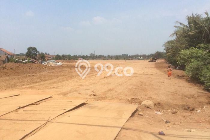 Lahan Strategis di Karawang Timur Dijual dengan Luas 43045m2 Lahan Strategis di Karawang Timur Dijual dengan Luas 43045m2
