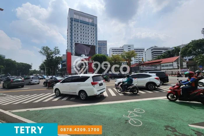 Ruko Paling Dicari LB 180m2 Dijual di Menteng Ruko Paling Dicari LB 180m2 Dijual di Menteng