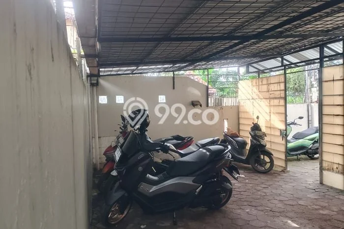 Dijual Kost Strategis di Beji, Depok 17 KT, 17 KM, Luas Bangunan 442m2 Dijual Kost Strategis di Beji, Depok 17 KT, 17 KM, Luas Bangunan 442m2