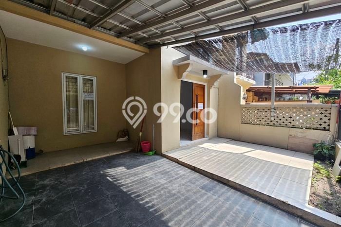 Lokasi strategis! Rumah siap huni disewakan di Limo LB 180m2 Lokasi strategis! Rumah siap huni disewakan di Limo LB 180m2