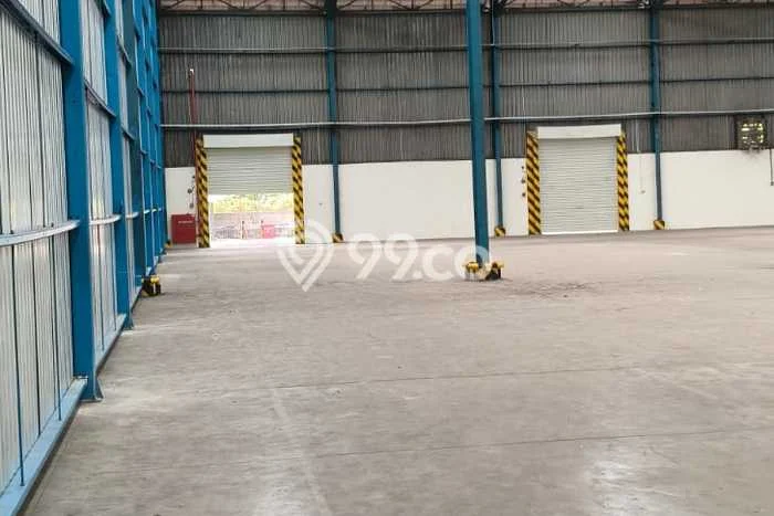 Gudang Komersial Disewakan di Cakung Jakarta Timur Luas 5472m2 Gudang Komersial Disewakan di Cakung Jakarta Timur Luas 5472m2