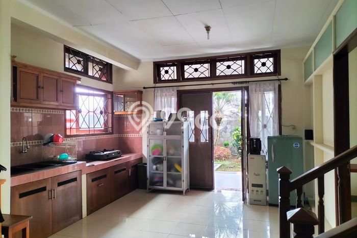 Rumah Strategis Modern Lb 150m2 di Cianjur, Cianjur Rumah Strategis Modern Lb 150m2 di Cianjur, Cianjur