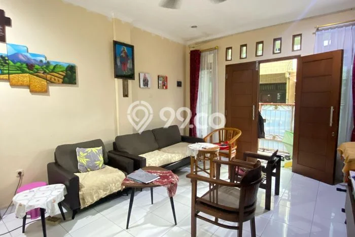 Dijual Rumah 3 Kamar Lokasi Strategis Bagus dan Strategis di Senen Dijual Rumah 3 Kamar Lokasi Strategis Bagus dan Strategis di Senen