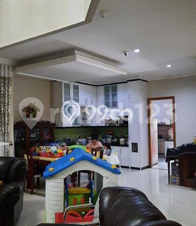 Ready to Use! Luxury House LT 376m2 Desain Modern di Rawamangun Ready to Use! Luxury House LT 376m2 Desain Modern di Rawamangun