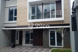 Jual Rumah Luas Elegan Dengan View Cantik di Setra Duta, Bandung Jual Rumah Luas Elegan Dengan View Cantik di Setra Duta, Bandung