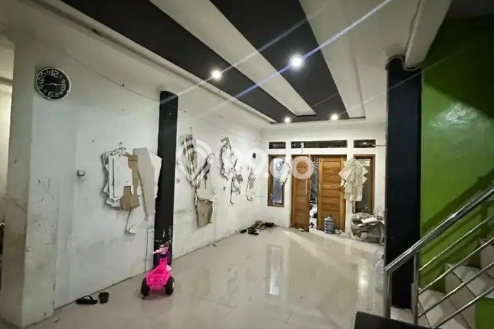 BEST INVESTMENT! Rumah di Kiaracondong, Luas 155m² LB 360m² BEST INVESTMENT! Rumah di Kiaracondong, Luas 155m² LB 360m²