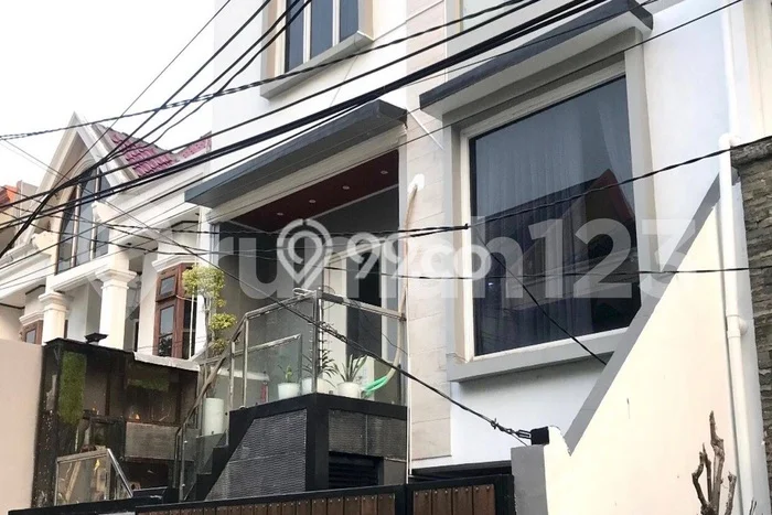 Hunian Eksklusif Dijual LT 128m2 di Kelapa Gading, Jakarta Utara Hunian Eksklusif Dijual LT 128m2 di Kelapa Gading, Jakarta Utara