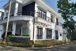 Jual Rumah Mewah Elegan Dengan View Cantik di Sentul City, Bogor Jual Rumah Mewah Elegan Dengan View Cantik di Sentul City, Bogor