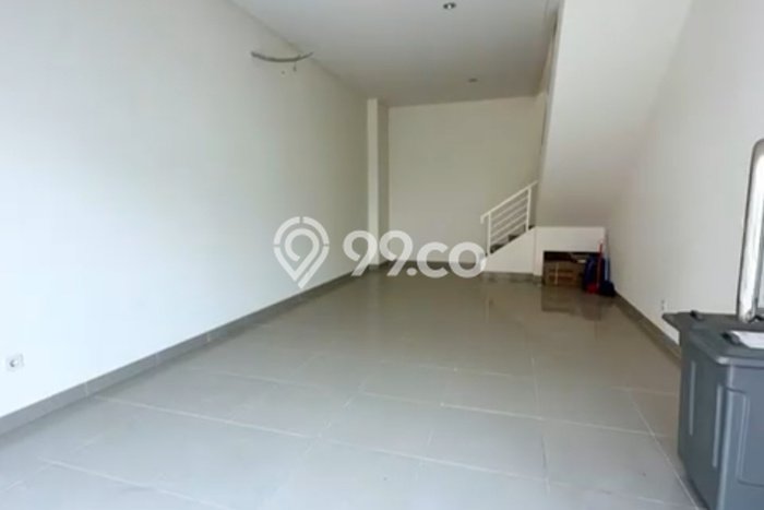Ruko Lokasi Strategis Kawasan Gading Serpong, Luas 80m², Disewakan Ruko Lokasi Strategis Kawasan Gading Serpong, Luas 80m², Disewakan