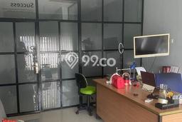 Ruko Dijual di Jakarta Barat LT 60m2 & LB 168m2 Lokasi Terbaik! Ruko Dijual di Jakarta Barat LT 60m2 & LB 168m2 Lokasi Terbaik!
