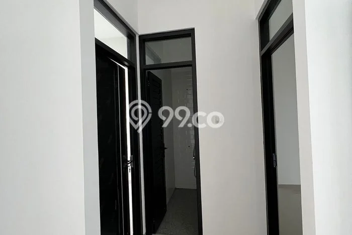 Rumah Baru Siap Huni dalam Komplek di Cimahi Utara Rumah Baru Siap Huni dalam Komplek di Cimahi Utara