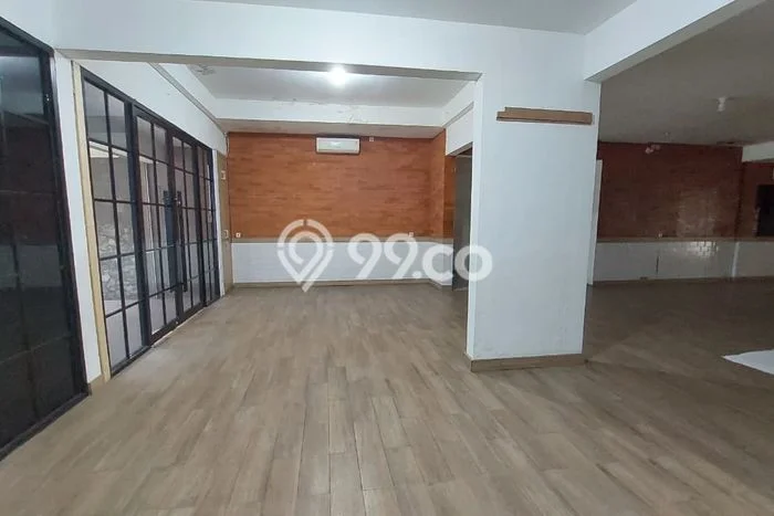 Unit Komersial Disewakan di Bandung Kawasan Strategis Harga Kompetitif Unit Komersial Disewakan di Bandung Kawasan Strategis Harga Kompetitif