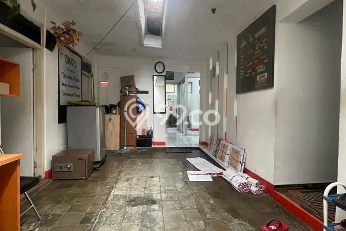 Unit Komersial Tersedia di BKR Spesifikasi LB 150m2 Unit Komersial Tersedia di BKR Spesifikasi LB 150m2