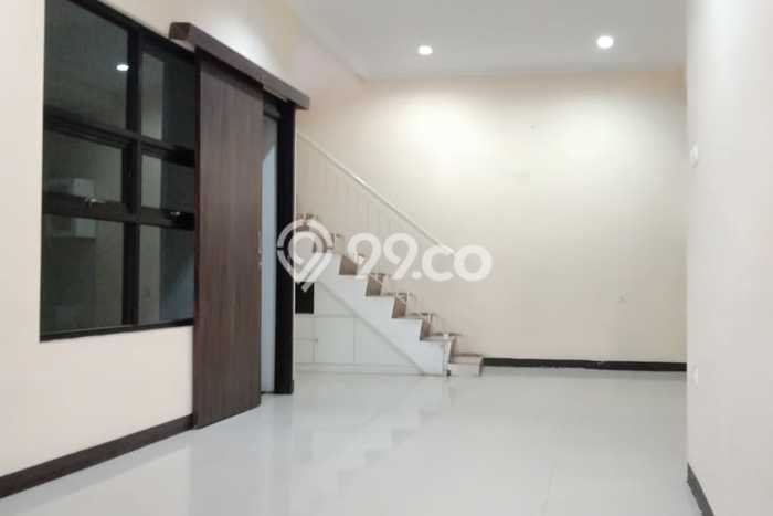 PREMIUM LIVING! Rumah kawasan Turangga, 3 KM, Kawasan Prospektif, LT 125m2m² Bangunan 225m2m² PREMIUM LIVING! Rumah kawasan Turangga, 3 KM, Kawasan Prospektif, LT 125m2m² Bangunan 225m2m²