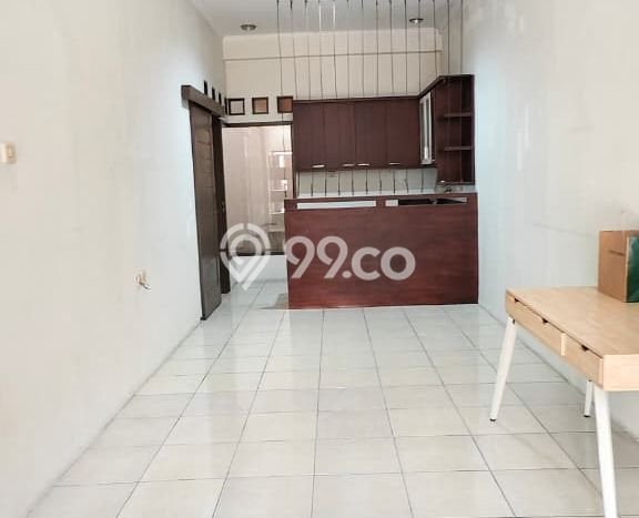 Disewakan Rumah Murah di Taman Holis Indah Bandung dengan 2 Kamar Tidur Disewakan Rumah Murah di Taman Holis Indah Bandung dengan 2 Kamar Tidur