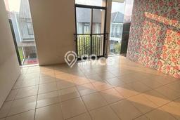 Jarang Ada! Rumah Sewa 4 Kamar Bagus Siap Huni Kota Baru Parahyangan Jarang Ada! Rumah Sewa 4 Kamar Bagus Siap Huni Kota Baru Parahyangan