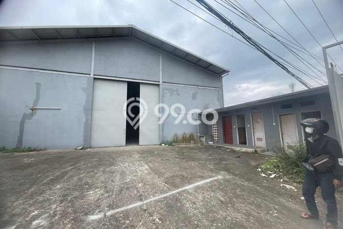 LOKASI STRATEGIS! Gudang Kawasan Banjaran, Luas 470m², Kawasan Ramai, Ready Operasional LOKASI STRATEGIS! Gudang Kawasan Banjaran, Luas 470m², Kawasan Ramai, Ready Operasional