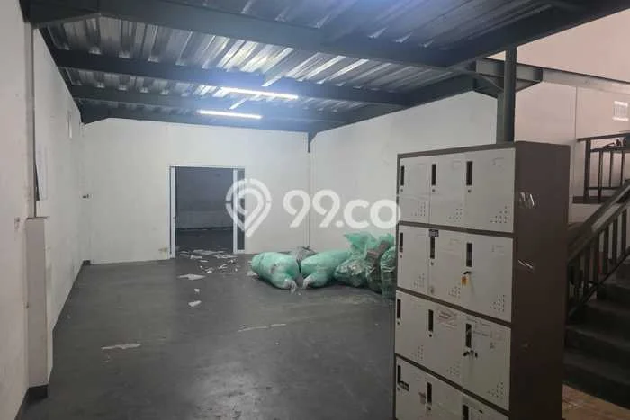 Disewakan Gudang di Pusat Kota Bandung Ramai Strategis Disewakan Gudang di Pusat Kota Bandung Ramai Strategis