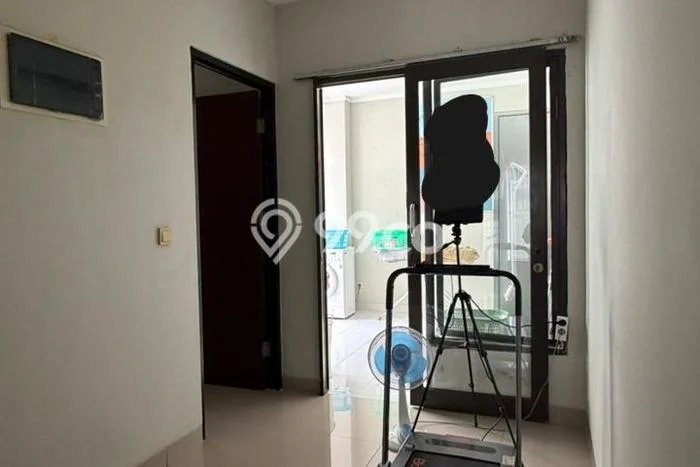 Siap Huni Rumah Mewah 3 Kamar di Jatinegara Dekat ke Mana Saja Siap Huni Rumah Mewah 3 Kamar di Jatinegara Dekat ke Mana Saja