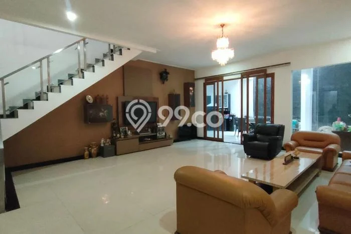 Dijual Rumah Mewah Exclusive di Sukasari, Bandung Dijual Rumah Mewah Exclusive di Sukasari, Bandung