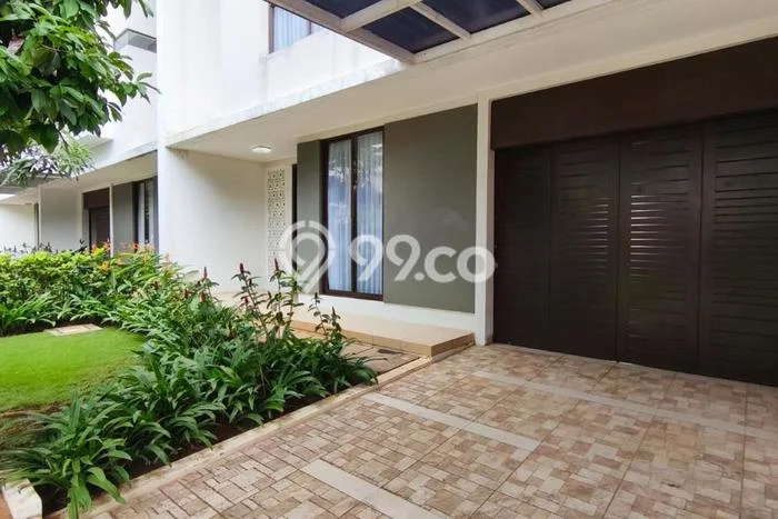 Lokasi terbaik! Rumah siap pakai disewakan di Gedebage LB 124m2 Lokasi terbaik! Rumah siap pakai disewakan di Gedebage LB 124m2