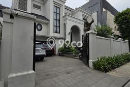 Jual Rumah Luas Elegan Dengan View Eksklusif di Panglima Polim, Jakarta Selatan Jual Rumah Luas Elegan Dengan View Eksklusif di Panglima Polim, Jakarta Selatan
