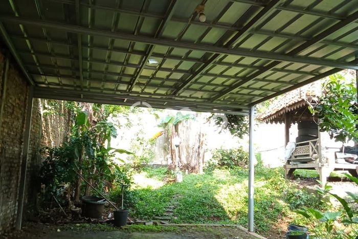 Hunian Mewah LB 180m2 Siap Huni Desain Elegan di Depok I, Depok Hunian Mewah LB 180m2 Siap Huni Desain Elegan di Depok I, Depok