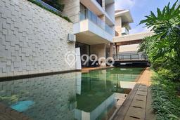 Ready to Use! Premium House LT 535m2 Desain Modern di Lebak Bulus Ready to Use! Premium House LT 535m2 Desain Modern di Lebak Bulus