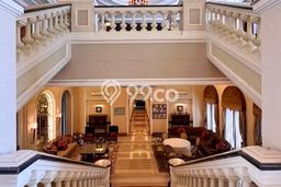 Ready to Use! Luxury House LT 1050m2 Desain Elegan di Kuningan Ready to Use! Luxury House LT 1050m2 Desain Elegan di Kuningan