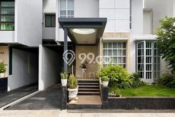 Rumah Mewah LB 250m2 Siap Huni Desain Elegan di Kemang, Jakarta Selatan Rumah Mewah LB 250m2 Siap Huni Desain Elegan di Kemang, Jakarta Selatan