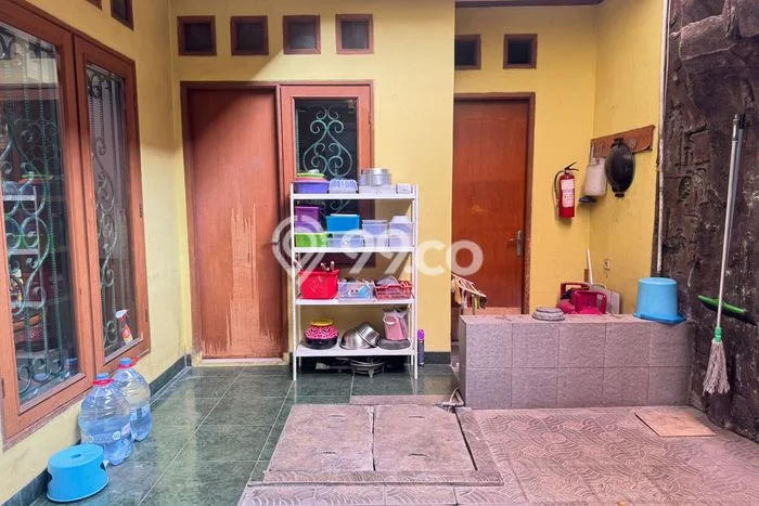 Rumah Mewah LB 500m2 Siap Pakai Desain Elegan di Bendungan Hilir, Jakarta Pusat Rumah Mewah LB 500m2 Siap Pakai Desain Elegan di Bendungan Hilir, Jakarta Pusat