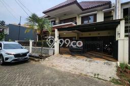 Rumah Luas Tanah 340m² di Gandaria, Jakarta Selatan - Lokasi Strategis Rumah Luas Tanah 340m² di Gandaria, Jakarta Selatan - Lokasi Strategis