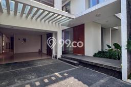 Rumah Elit Modern Siap Huni di Kemang Jakarta Selatan Rumah Elit Modern Siap Huni di Kemang Jakarta Selatan