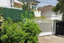 Jual Rumah Mewah Elegan Dengan View Eksklusif di Pondok Indah, Jakarta Selatan Jual Rumah Mewah Elegan Dengan View Eksklusif di Pondok Indah, Jakarta Selatan