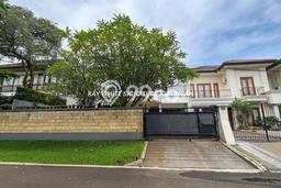 Jual Rumah Mewah Elegan Dengan View Eksklusif di Pondok Indah, Jakarta Selatan Jual Rumah Mewah Elegan Dengan View Eksklusif di Pondok Indah, Jakarta Selatan