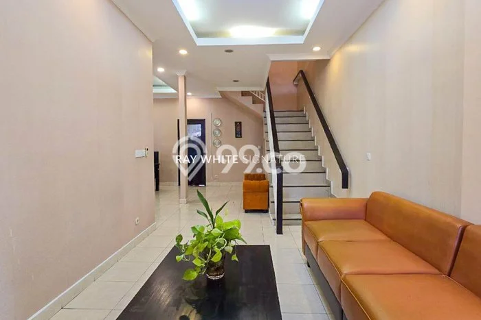 Dijual Cepat Rumah Favorit Siap Huni LB 76m2 di Jagakarsa, Jakarta Selatan Dijual Cepat Rumah Favorit Siap Huni LB 76m2 di Jagakarsa, Jakarta Selatan