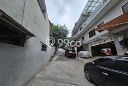 Dijual Rumah Premium dengan Fasilitas Sekitar Komplit di Kebayoran Baru, Jakarta Selatan Dijual Rumah Premium dengan Fasilitas Sekitar Komplit di Kebayoran Baru, Jakarta Selatan