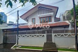 For Sale! Luxury House LT 299m2 Desain Modern di Mega Kuningan For Sale! Luxury House LT 299m2 Desain Modern di Mega Kuningan