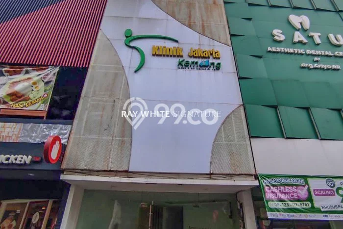 Ruko paling strategis disewakan di Kemang Jakarta Selatan Ruko paling strategis disewakan di Kemang Jakarta Selatan