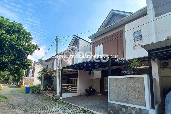 Dijual Rumah Elit Exclusive di Cipayung, Jakarta Timur Dijual Rumah Elit Exclusive di Cipayung, Jakarta Timur