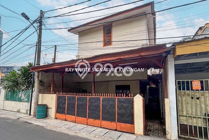 Dijual Rumah Kost di Setiabudi, Jakarta Selatan, 37 KT, 20 KM, Bangunan 459m2 Dijual Rumah Kost di Setiabudi, Jakarta Selatan, 37 KT, 20 KM, Bangunan 459m2