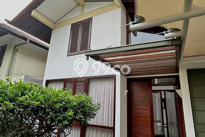 Rumah Kontrakan Jakarta Selatan LT 250m2 LB 200m2 Area Gandaria Rumah Kontrakan Jakarta Selatan LT 250m2 LB 200m2 Area Gandaria