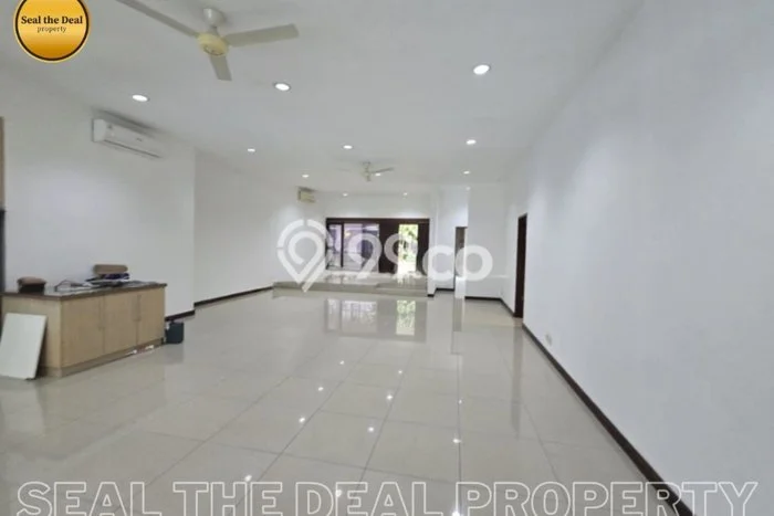 Rumah Sewa Jakarta Selatan LT 600m2 LB 450m2 Kawasan Kemang Rumah Sewa Jakarta Selatan LT 600m2 LB 450m2 Kawasan Kemang