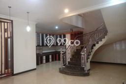 Rumah Luxury Modern Tanpa Renovasi di Duri Kosambi Jakarta Barat Rumah Luxury Modern Tanpa Renovasi di Duri Kosambi Jakarta Barat