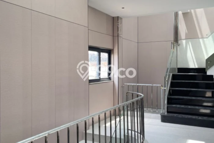 Rumah Elit Modern Tanpa Renovasi di Cengkareng Barat Jakarta Barat Rumah Elit Modern Tanpa Renovasi di Cengkareng Barat Jakarta Barat